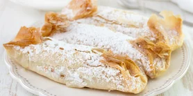 Плачинда по-румунськи: простий пиріг-рулет з тіста філо із гарбузовою начинкою