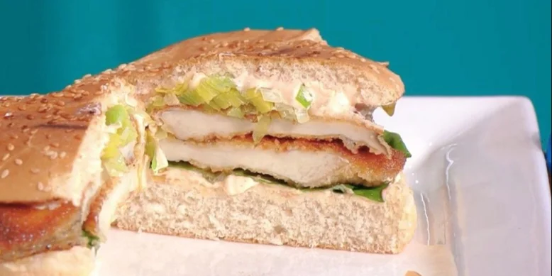 Королевский бургер без мяса от кулинарного эксперта от кулинарного эксперта