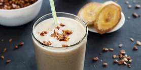 Быстрый завтрак: банановый смузи с арахисовым маслом