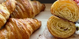 Символ Франции: рецепт классических круассанов, которые действительно вкусные как на улочках Парижа