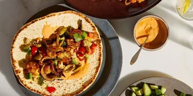 Вегетаріанська шаурма: з цвітною капустою та гострим тахіні