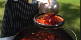 Повільний борщ: незвичний рецепт з квашеним огірком та розсолом від всесвітньо відомого шефа Xосе Aндреаса