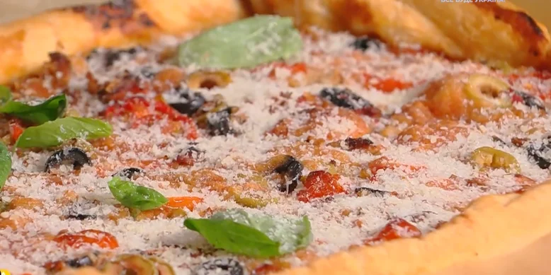 Коржик із тунцем і оливками: італійська страва у вас вдома