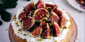 Ніжний кремовий пиріг із інжиром: простий рецепт від відомої фуд-блогерки