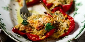 Перець, фарширований кукурудзяною крупою: незрівняне поєднання (без мʼяса)