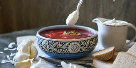 Київський борщ із яловичиною: рецепт із книги самвидаву про українську кулінарну спадщину