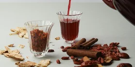 С клементинами. Рецепт глинтвейна на красном вине от Джейми Оливера