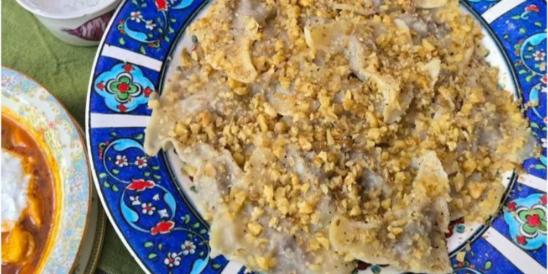 Замість вареників: кримськотатарські трикутники з м'ясом і горіхами - Джевізлі аш