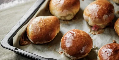 По-полтавски: рецепт забытой традиции приготовления пирожков с калиной: рецепт забытой традиции