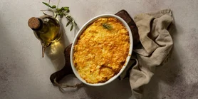 З сирною скоринкою: смачний пастуший пиріг на обід