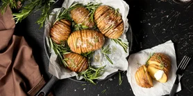 С хрустящей корочкой: рецепт картофеля по-шведски Хасельбек