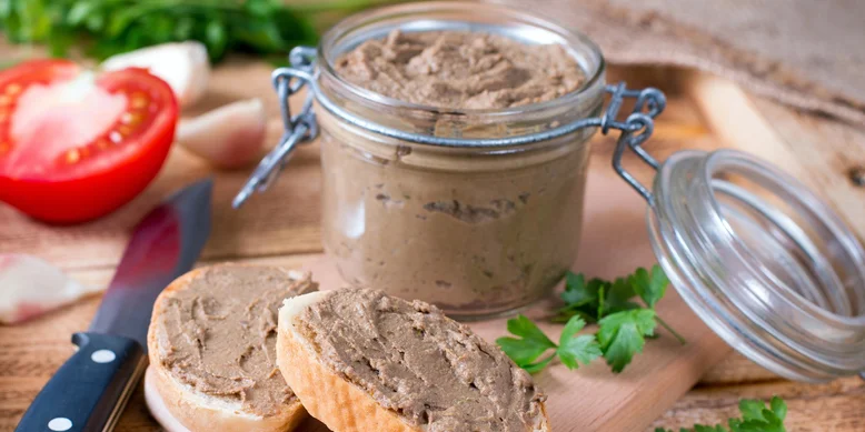 Паштет з квасолі та грибів: ідеальний варіант до пісної вечері