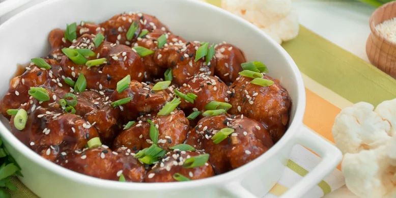 Курячі тефтелі з овочами: ідеально збалансований варіант обіду або вечері