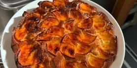 Французька осінь та зима: рецепт тарта із хурмою для домашнього десерта