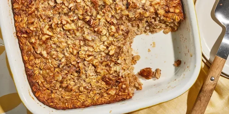 Для ідеального сніданку. Рецепт легкого бананового хліба із запеченою вівсянкою