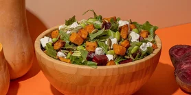 Салат с запеченной свеклой и тыквой: рецепт в духовке