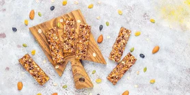 На перекус. Прості вівсяні батончики з бананом