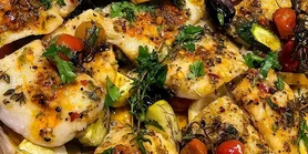 Риба на Святвечір: рецепт запеченої з овочами і сиром