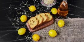 Замість магазинних кексів. Швидкий хліб з лимоном та маком на десерт