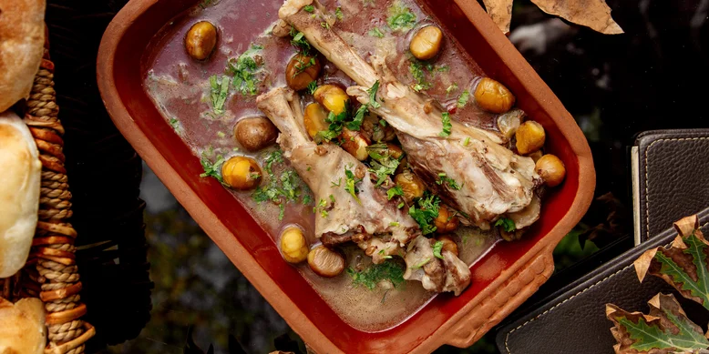 К Хануке. Тушеная баранина с ароматными травами