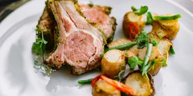 Жареное каре ягненка: к Рождеству, Новому году и не только