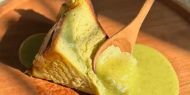 Зі смаком умамі: рецепт чизкейка з сиром та фісташковою пастою